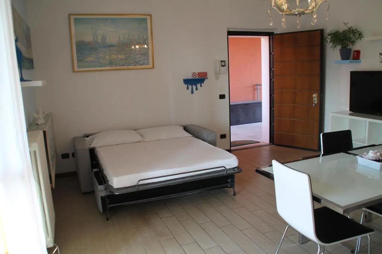 Casa Vacanze Da Riki Appartamento 2 Peschiera del Garda Italy